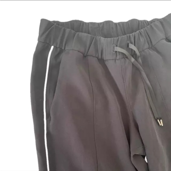 Lululemon On The Right Track Pants - Picture 4 of 5